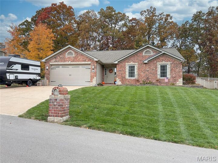 Property Photo:  31261 Willow Court  MO 63348 