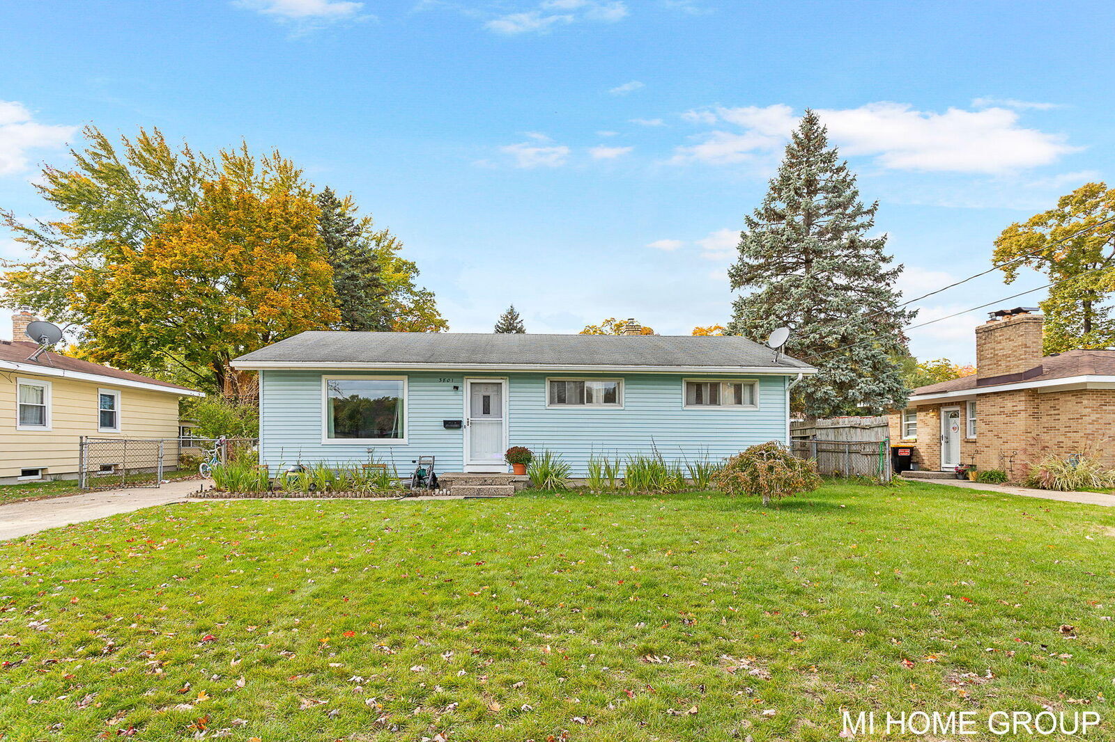 Property Photo: 3801 SW Taft Avenue SW MI 49519