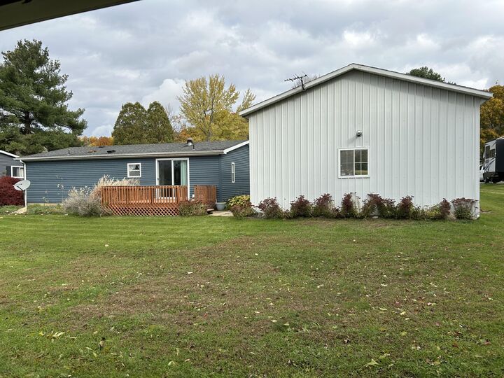 Property Photo:  386 Kenneth Drive  MI 49080 