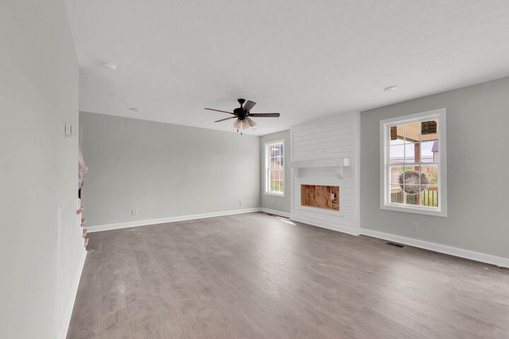 Property Photo: 240 Wesson Drive TN 37043