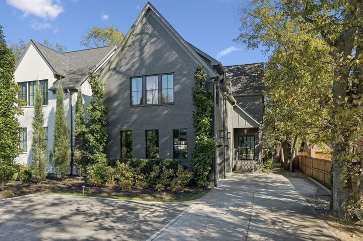 Property Photo: 3426 Stokesmont Rd TN 37215