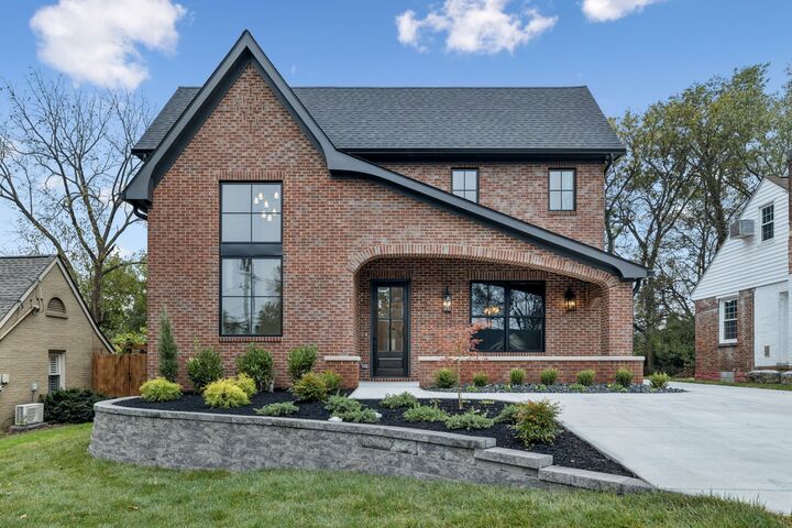 Property Photo: 1130 Winding Way TN 37216