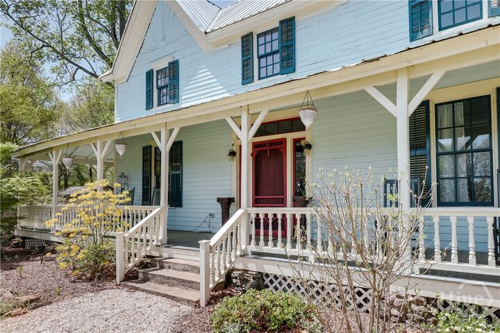 Property Photo:  4990 Barnett Shoals Road  GA 30605 