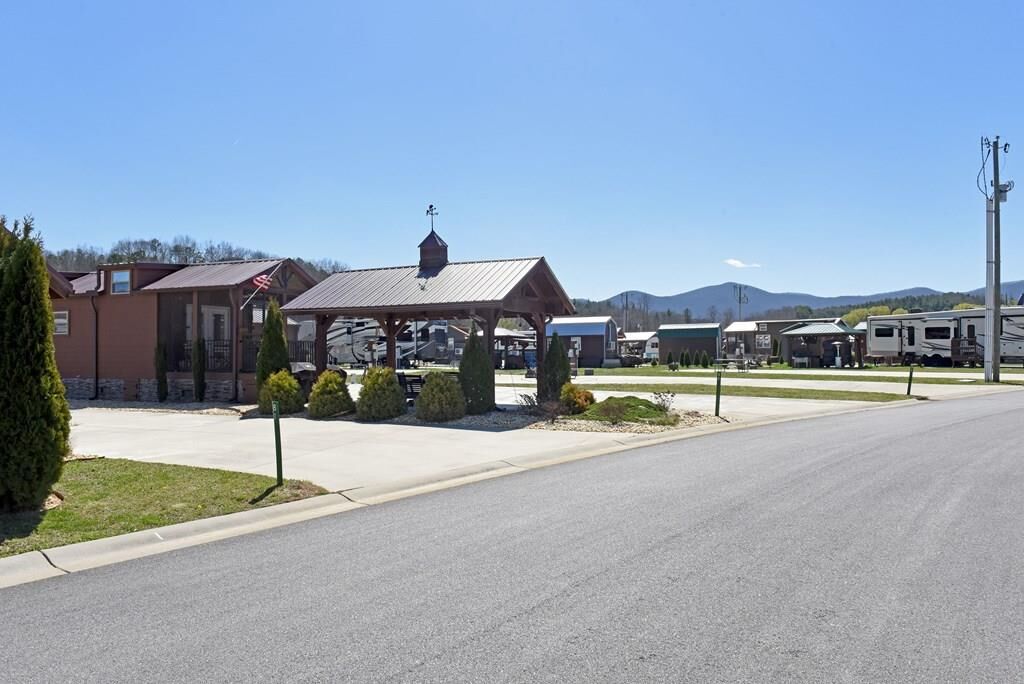 Property Photo:  81 Foggy Mountain Road  GA 30512 