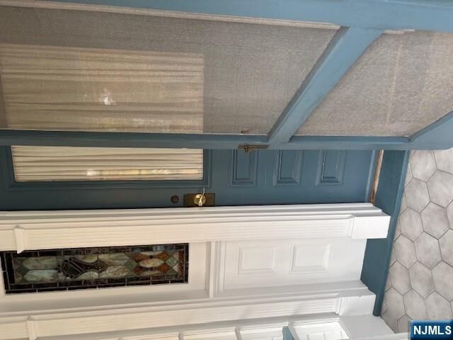 Property Photo:  252 Highwood Avenue 1  NJ 07450 