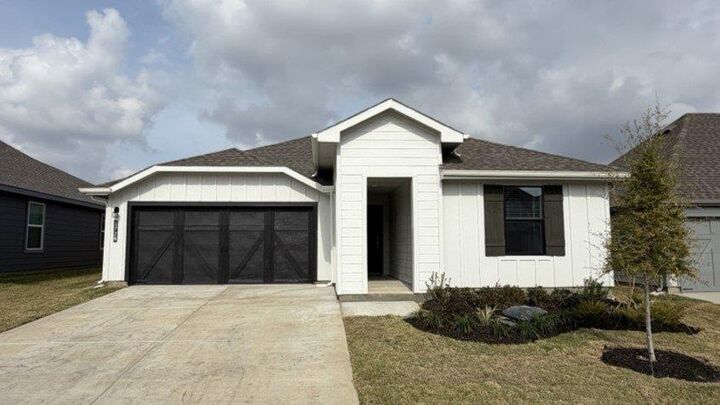 Property Photo: 1728 Reverie Road TX 76028