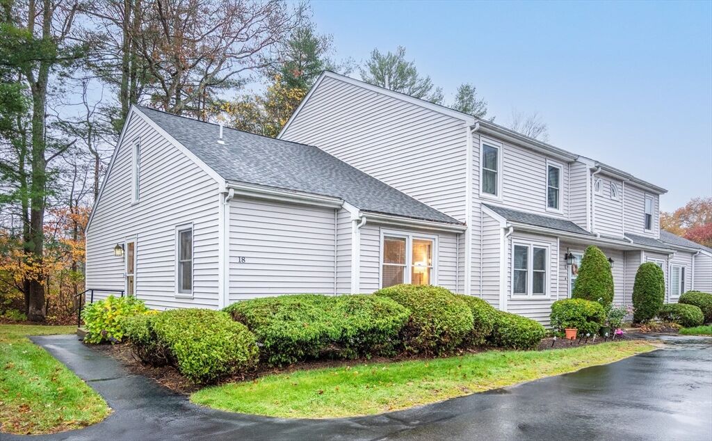 Property Photo:  18 Prudence Crandall Ln 18  MA 02356 