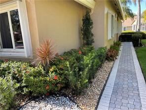 Property Photo: 15864 SW 10th Street FL 33027