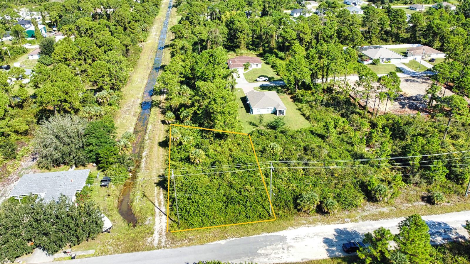 Property Photo: 3128 68th Street W FL 33971