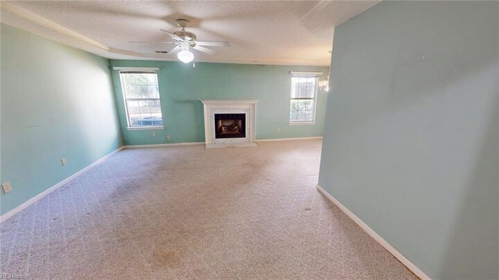 Property Photo:  725 Inlet Quay C  VA 23320 