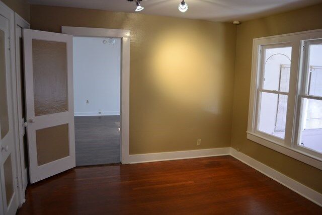 Property Photo: 1725 W Ave M TX 76903