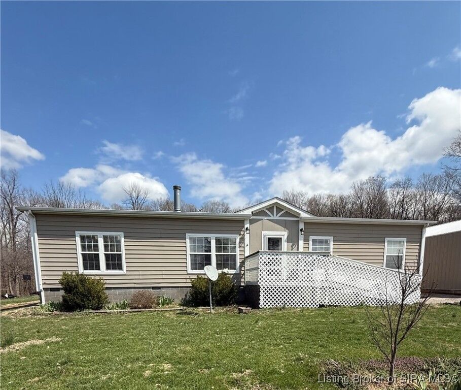 Property Photo:  8410 Valley City Mauckport Road SW  IN 47142 