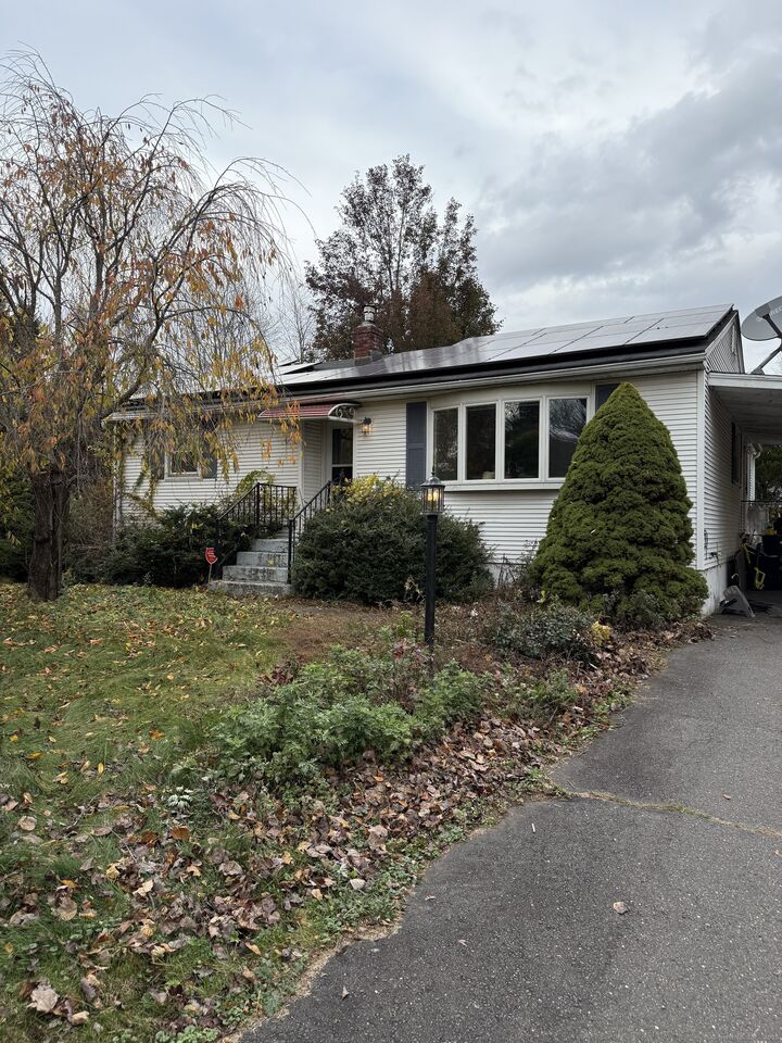 Property Photo: 721 Dart Hill Road CT 06066