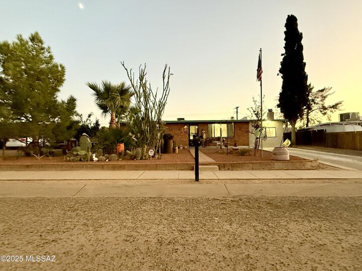 Property Photo: 5110 E 26th Street AZ 85711