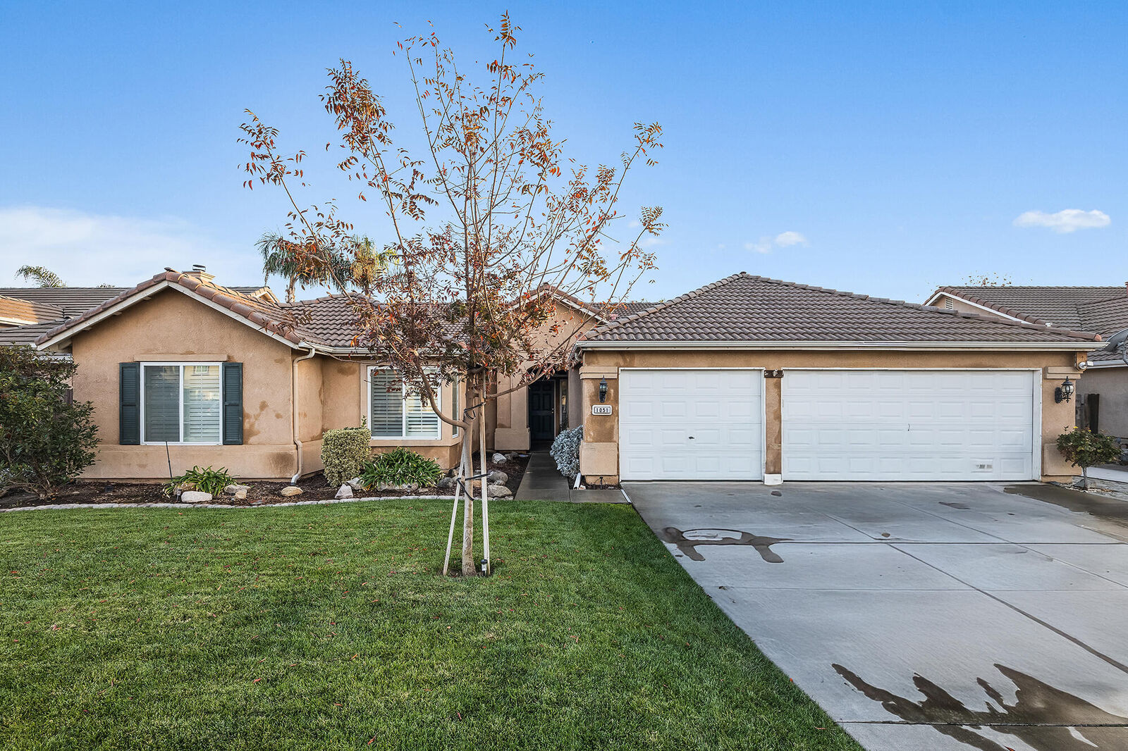 Property Photo:  1051 W Pepper Drive  CA 93230 