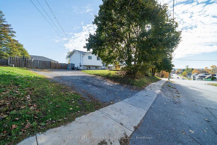 Photo de la propriété:  144 Centre Street  ON K0K 1X0 