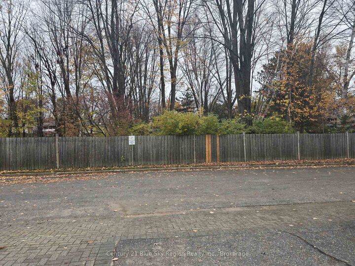 Property Photo:  450 Lakeshore Drive G3  ON P1A 2E1