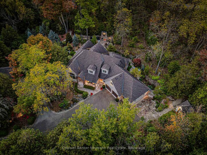 Property Photo: 198 Pasmore Street ON N0B 2K0