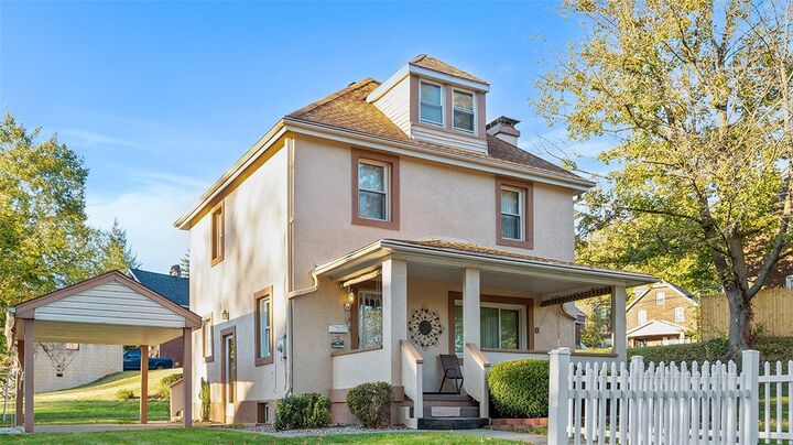 Property Photo: 33 Park Place W PA 15059