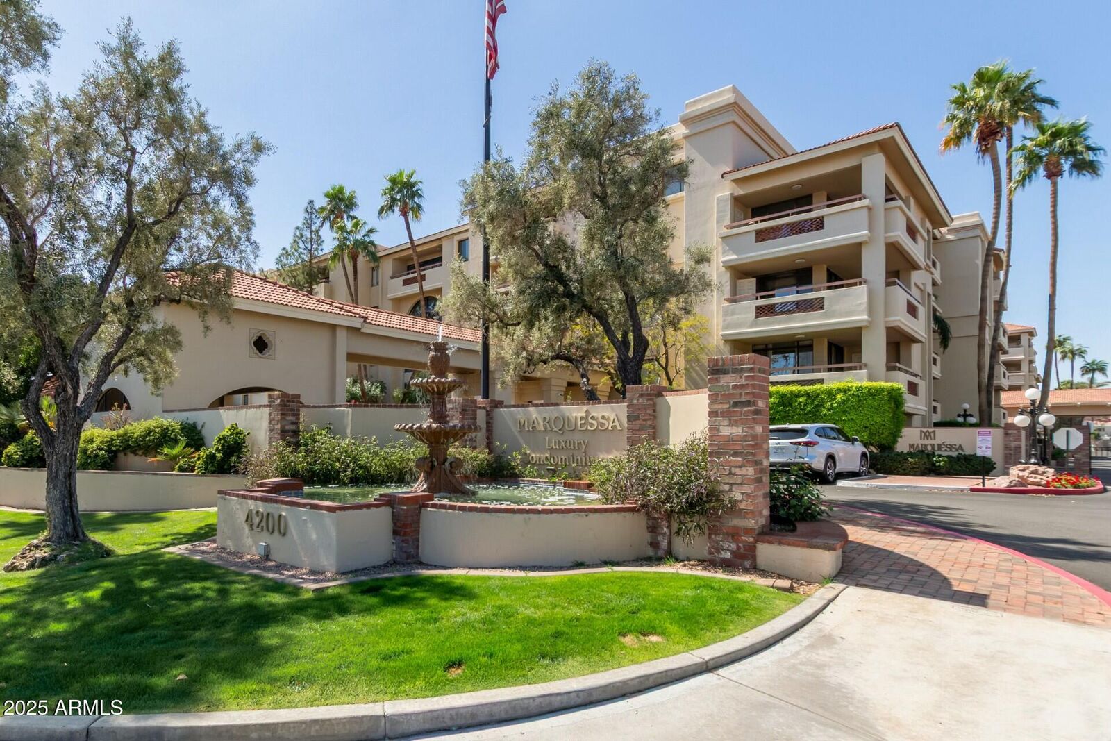 Property Photo: 4200 N Miller Road 104 AZ 85251