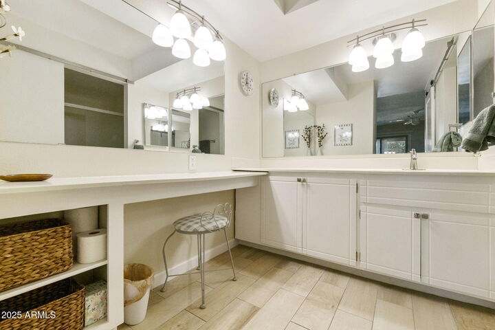 Property Photo: 524 S Palo Verde Way AZ 85208