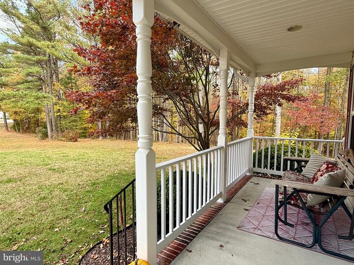 Property Photo: 38711 Hidden Pond Court MD 20659