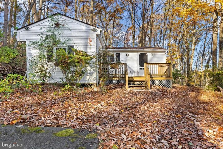 64 Hemlock Hill Road  Airville PA 17302 photo