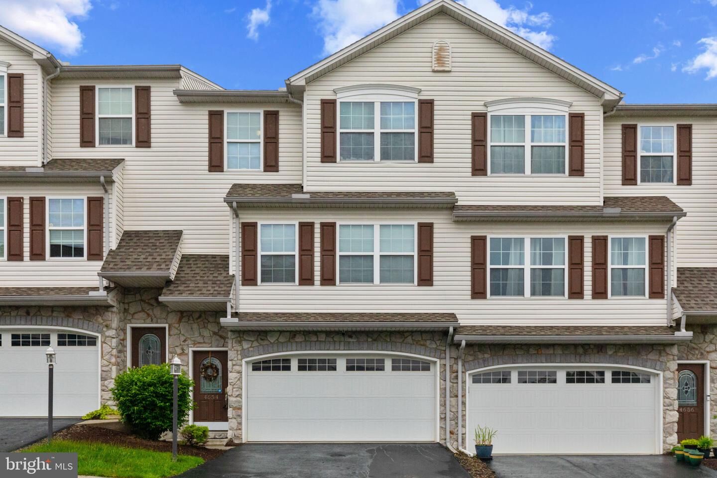 Property Photo:  4654 Margarets Drive  PA 17110 