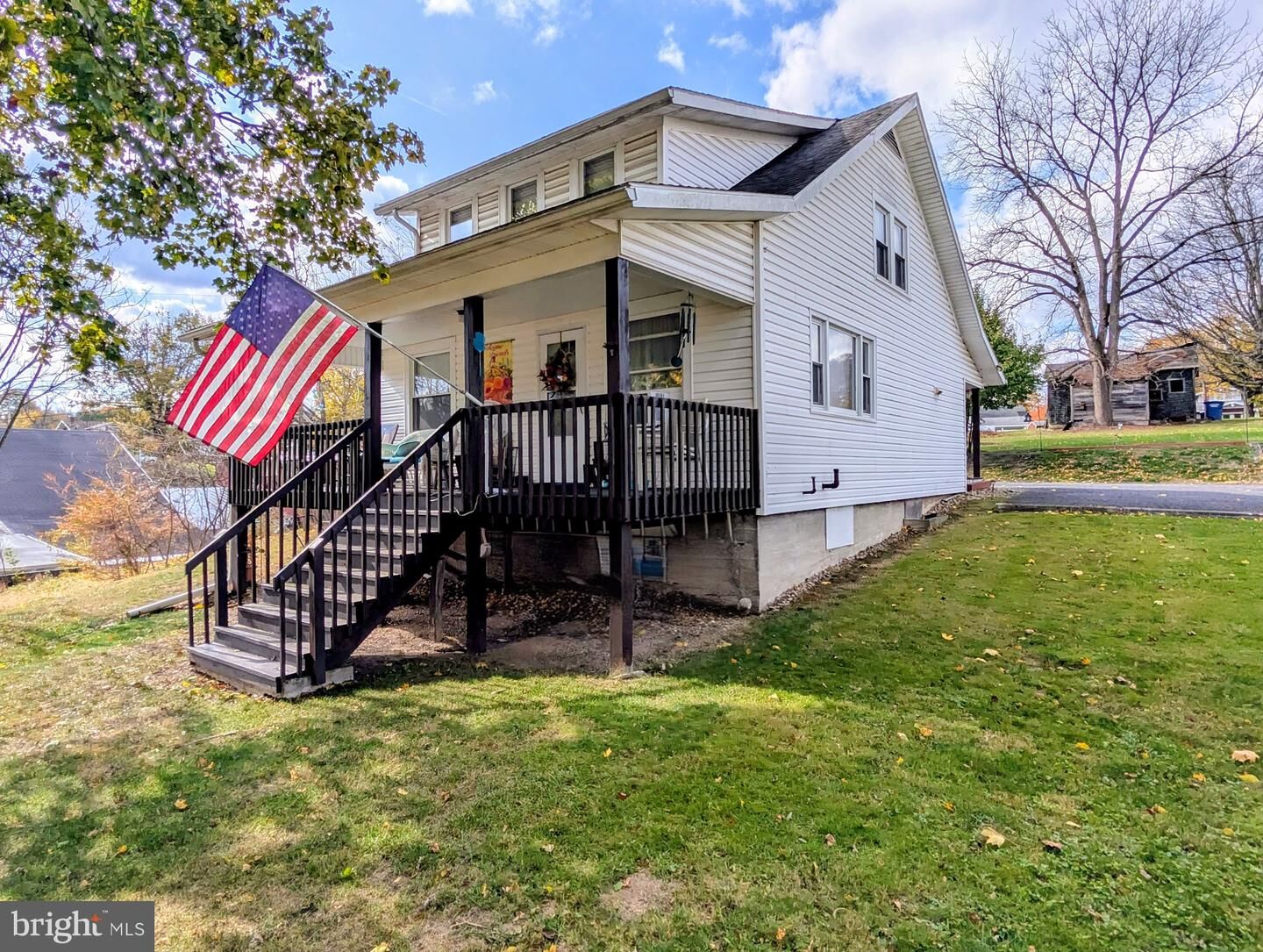 Property Photo: 83 State St PA 15537