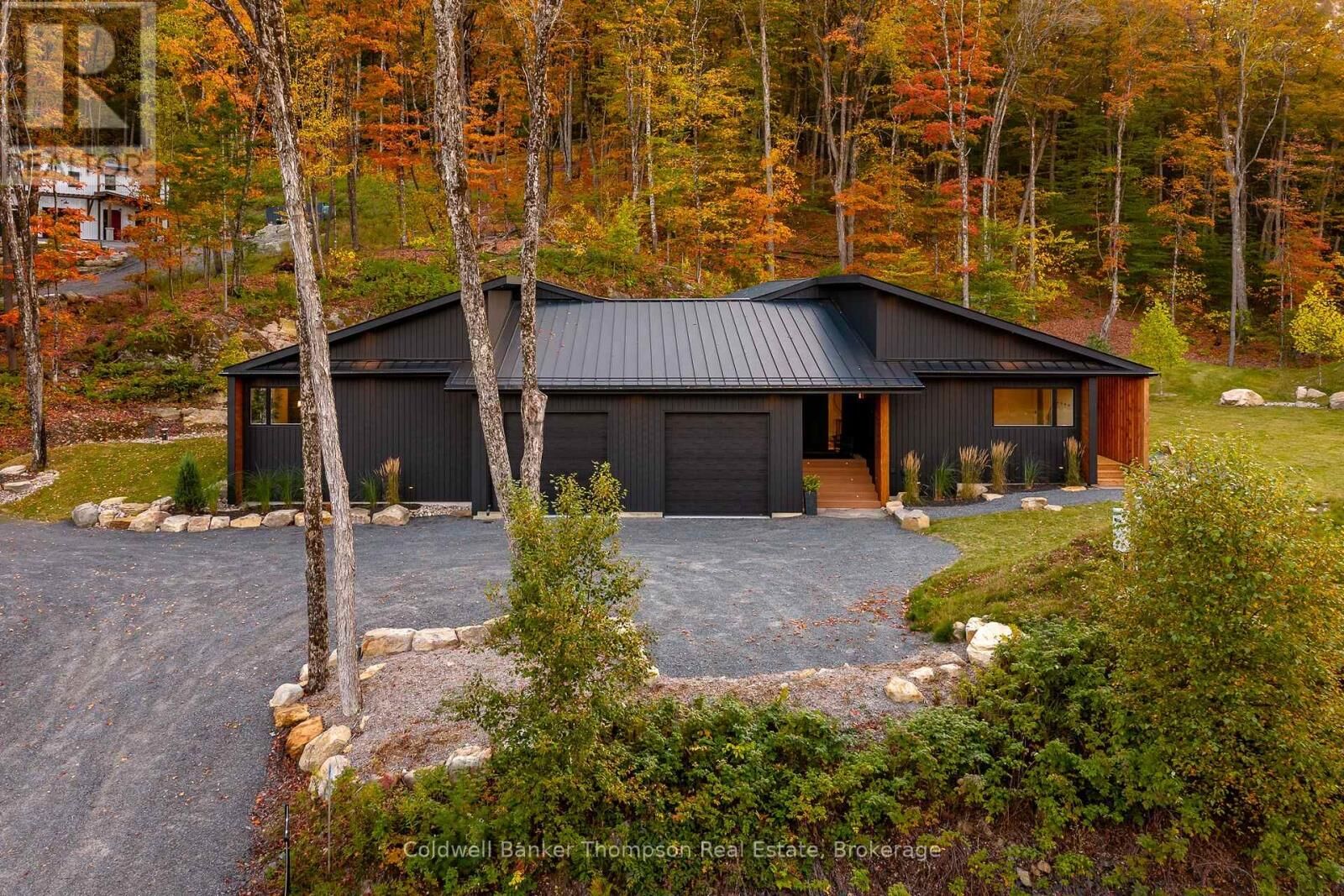 Property Photo: 21 Natures Way ON P1H 0B4