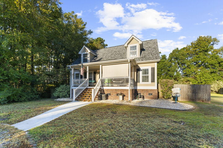 Property Photo: 115 Young Drive SC 29483