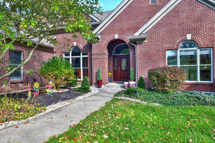 Property Photo: 3636 Oakland Farm Drive OH 45245