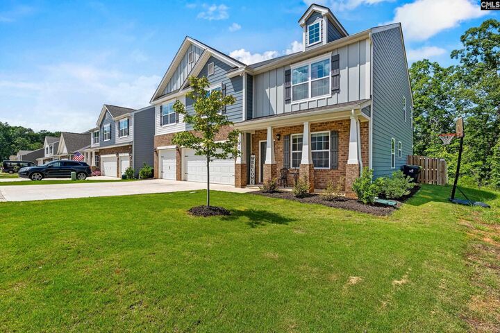 Property Photo: 810 Marigold SC 29072