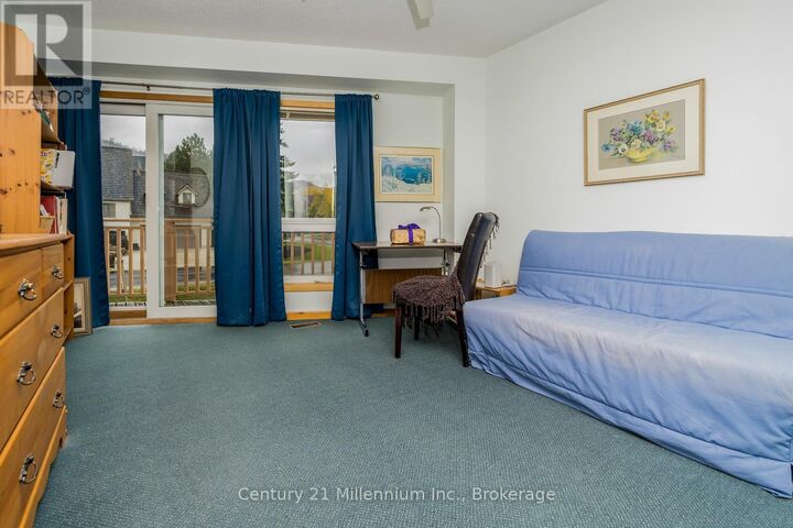 Photo de la propriété: 130 Pioneer Lane ON L9Y 0M7