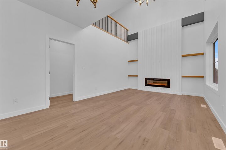 Property Photo:  48 Hazelwood Lane  AB T7X 0R7 