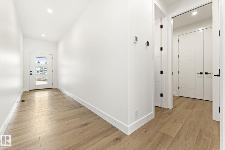 Property Photo: 101 Newbury Ci AB T8B 0E8