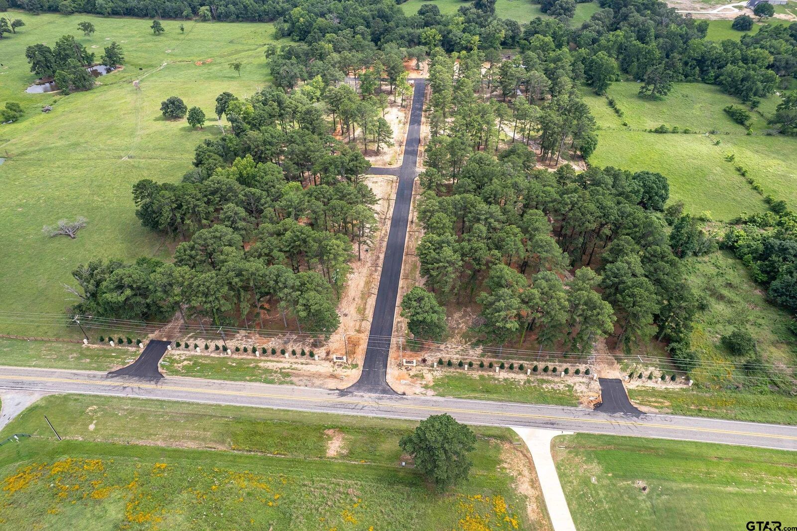 Property Photo:  12221 Suzanne Ln  TX 75762 