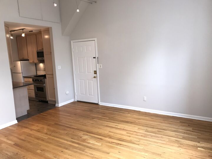 Property Photo:  1015 Grand St 2A  NJ 07030 