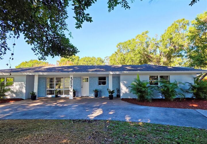 Property Photo: 3120 Arch Drive FL 34232