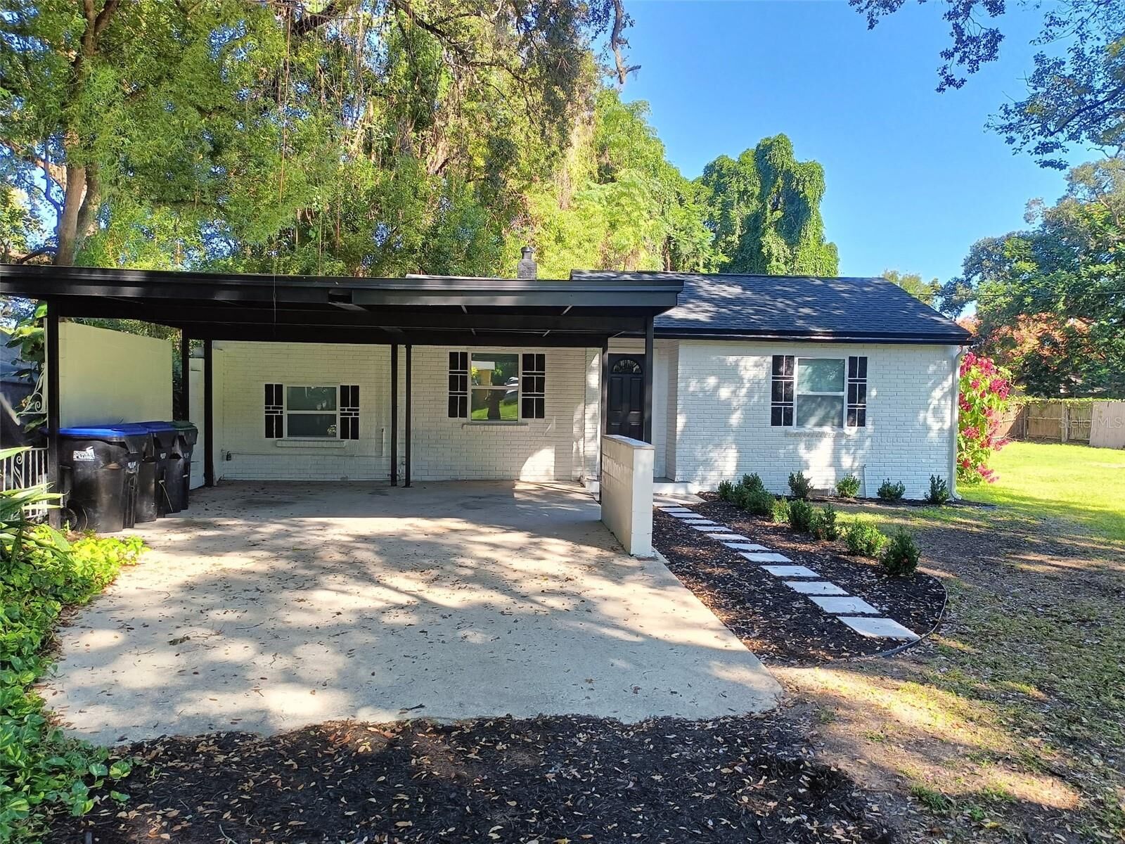Property Photo:  1413 36th Street  FL 32839 