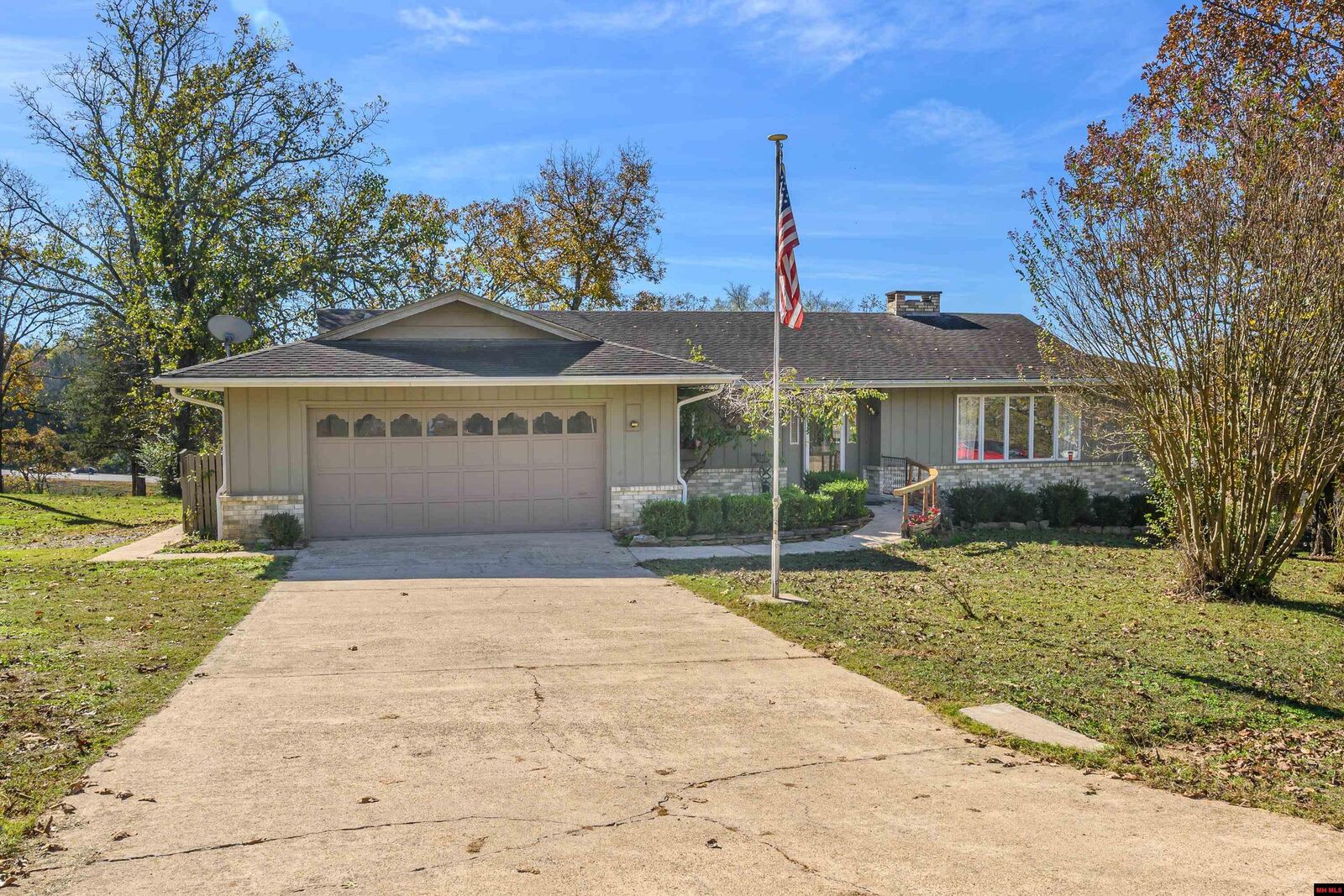 Property Photo:  322 Sunset Drive  AR 72626 