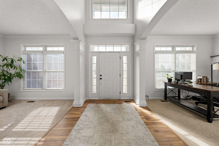 Property Photo:  8920 Shelburne Way  IN 46077 