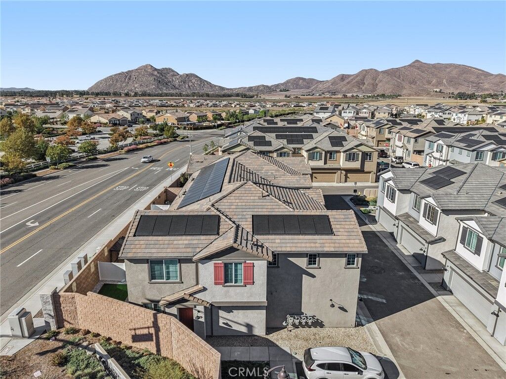 Property Photo: 32567 Manhattan CA 92596