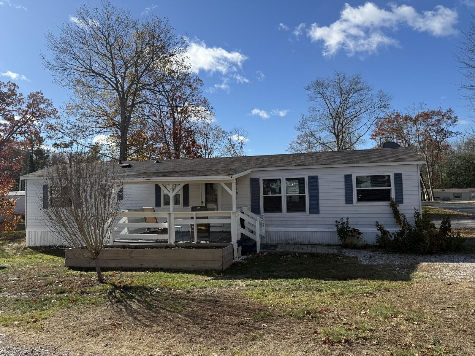 Property Photo: 11 Park Lane ME 04046