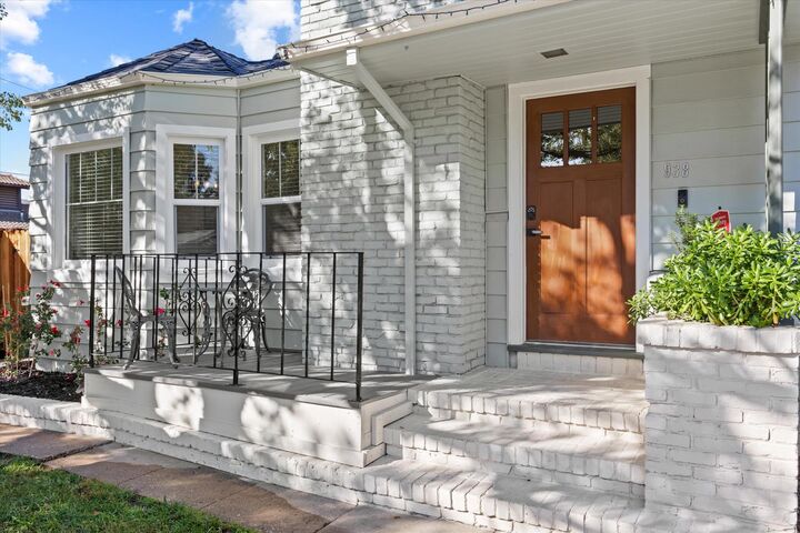 Property Photo: 938 50th Street CA 95819