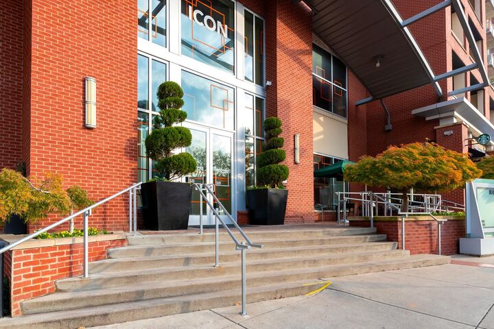 Property Photo: 600 12th Ave S 706 TN 37203