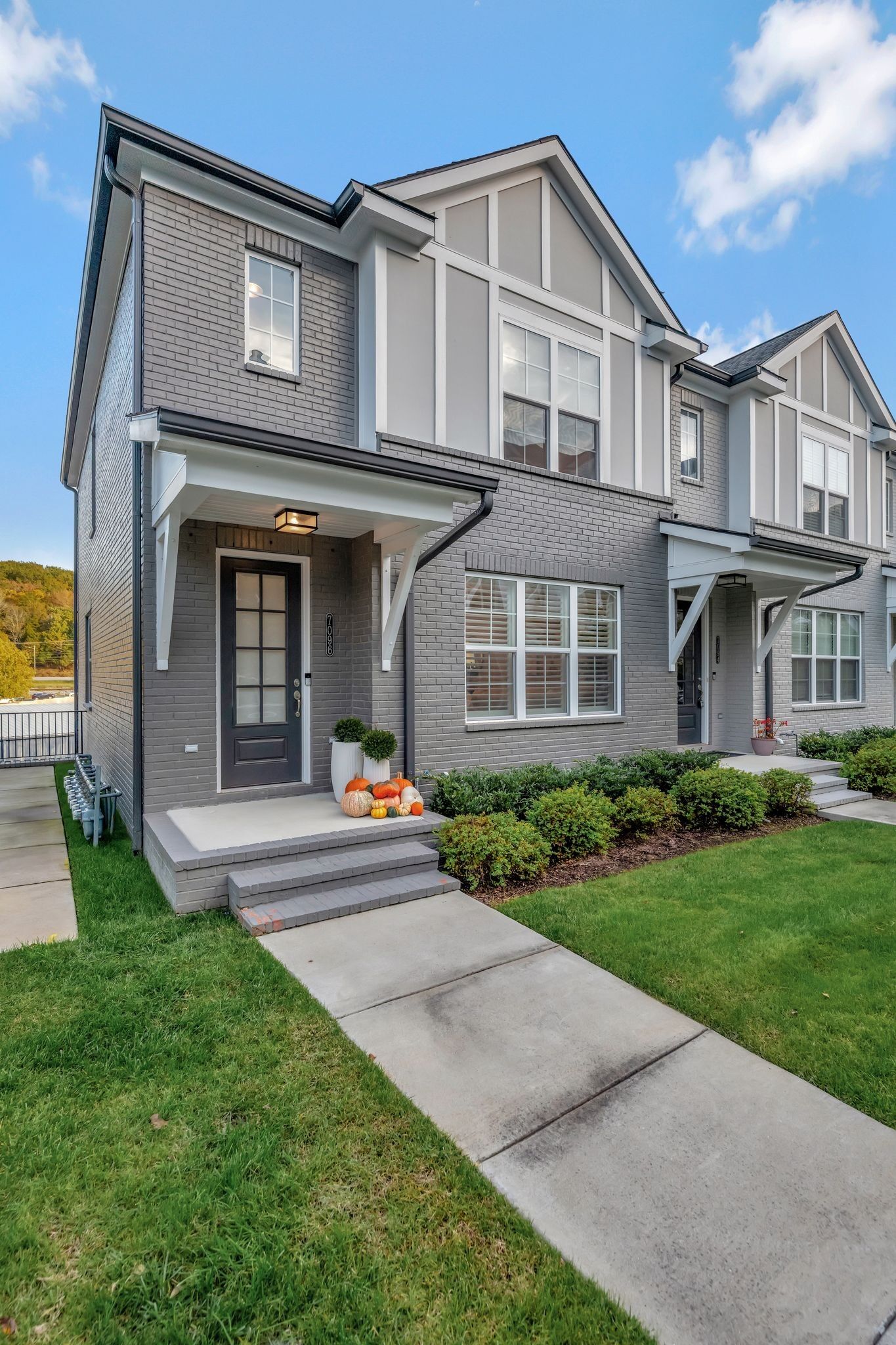 Property Photo: 7096 Westside Cir TN 37205