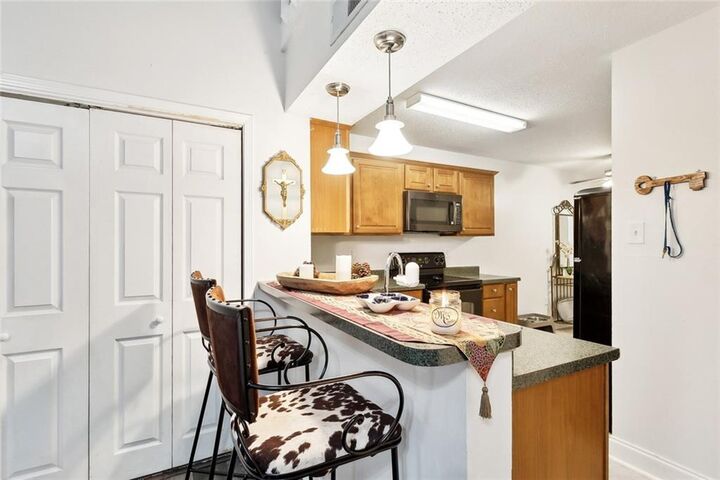 Property Photo: 720 Heavens Drive 8 LA 70471