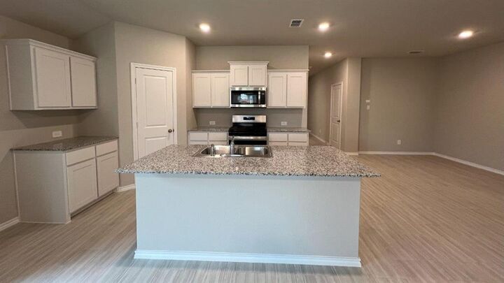 Property Photo:  8517 Coffee Springs Drive  TX 76131 