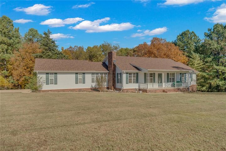 Property Photo: 13823 Covey Circle AR 72704